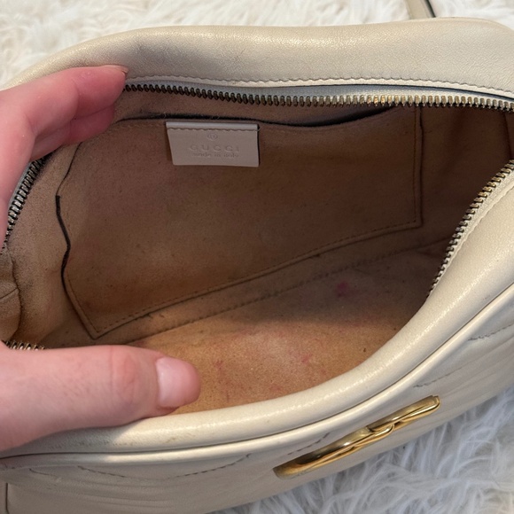 Gucci GG Marmont Camera small quilted leather shoulder bag - Picture 6 of 9